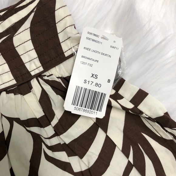 New Forever 21 Mini Skirt Sz XS - Picture 3 of 3